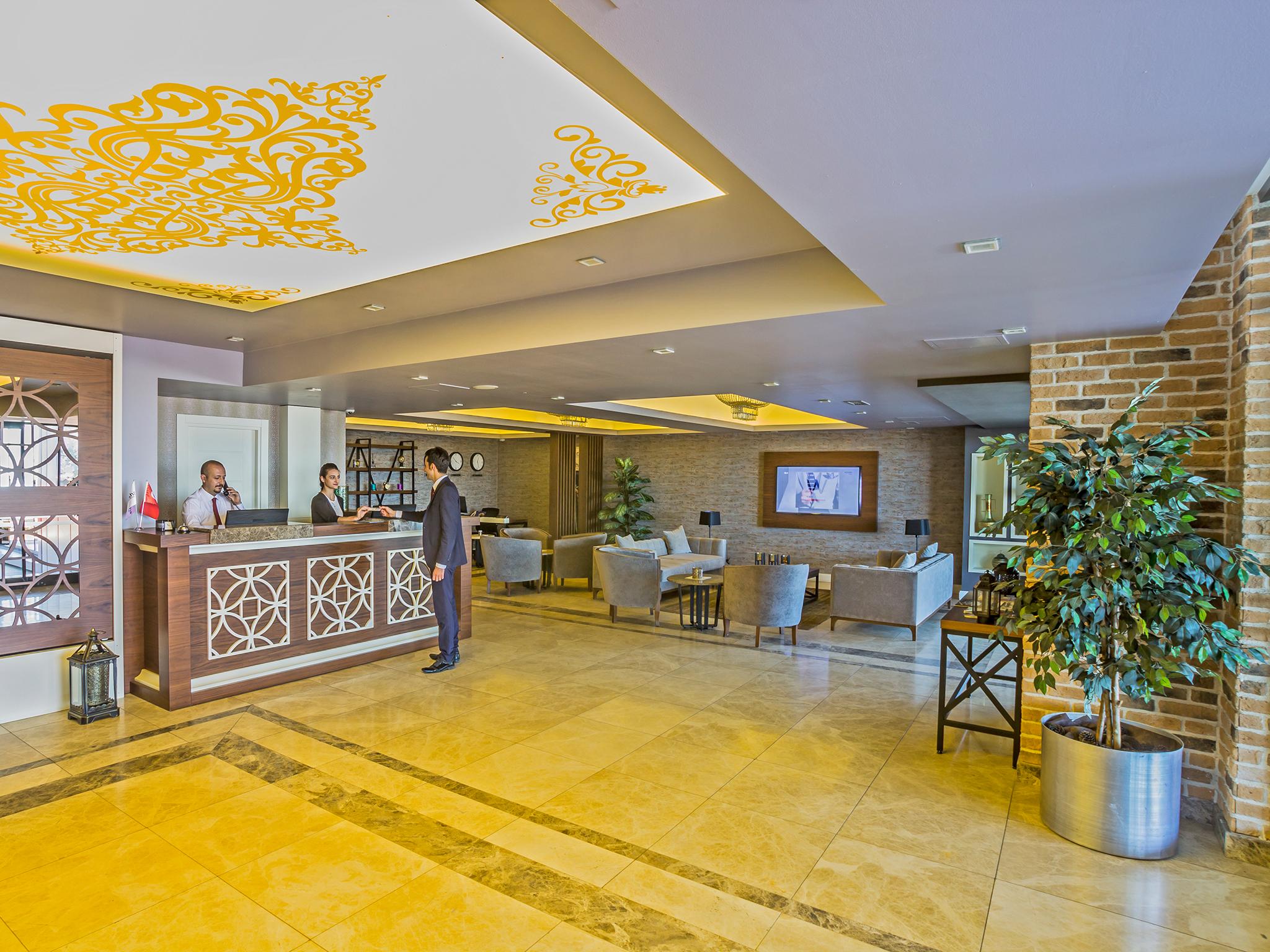 Alesha Suite Otel Трабзон Экстерьер фото